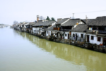 Fototapeta na wymiar 中国の川のある歴史的風景