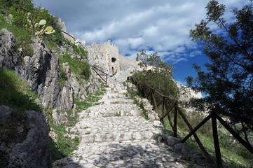 Fototapeta na wymiar Salerno - Średniowieczny Zamek Arechis