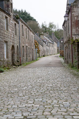 Rue pavée de granit à Locronan, Finistère, Bretagne