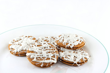 Ginger Snaps With White Chocolate Frosting