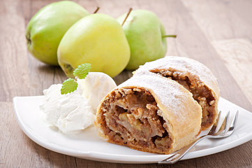 Apple strudel with ice cream