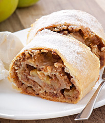 Apple strudel with ice cream