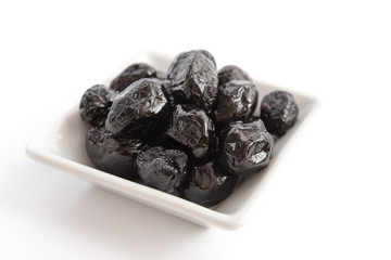 Schwarze Oliven