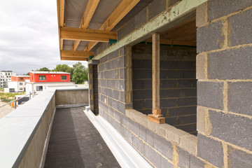 Rohbau mit Flachdach