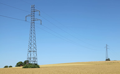 lignes électriques haute tension