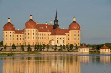 Blick zum Schloss Moritzburg