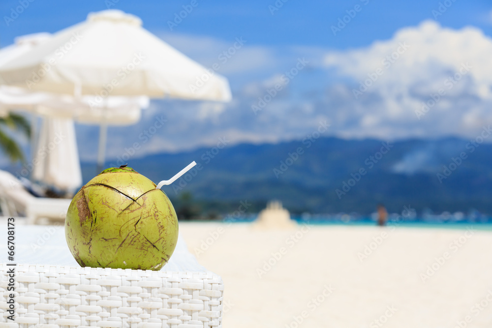 Wall mural coconut drink on tropical beach