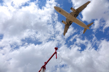 avion de ligne atterrissage proche