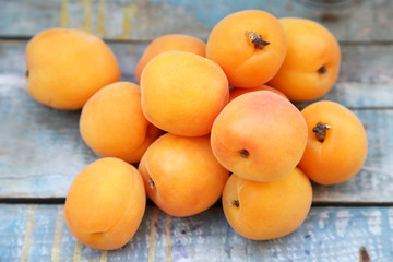 apricot