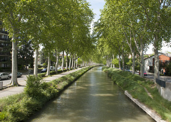 Fototapeta na wymiar Toulouse canal du Midi