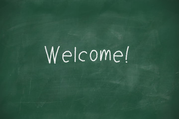 Obraz premium Welcome handwritten on blackboard