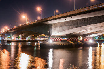 Fototapeta na wymiar Bridge