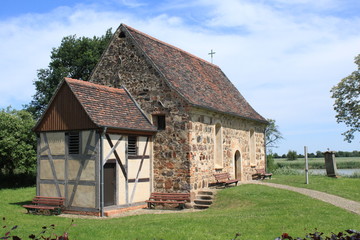 Schifferkirche in Priesitz an der Elbe