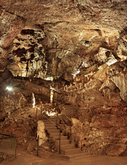 Fototapeta na wymiar the cave of Draye white, park of Vercors, France