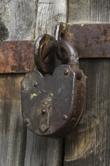 the old padlock