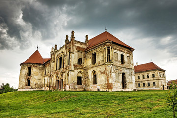 Fototapeta premium The ruins of Banffy Castle in Bontida