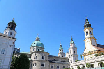 Fototapeta na wymiar Blick vom Mozartplatz auf Dom