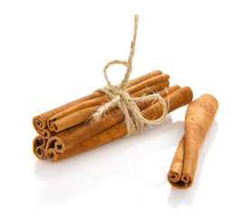 The fragrant sticks of cinnamon