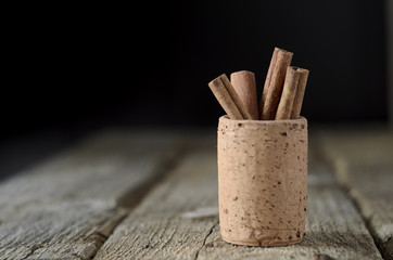 Cinnamon sticks