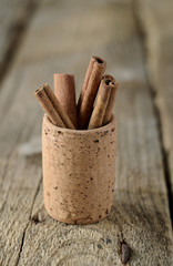 Cinnamon sticks