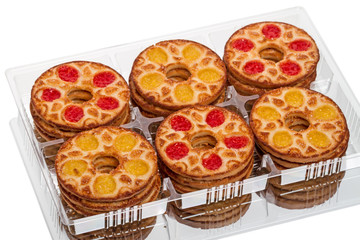 Round cookies in a box