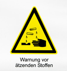 Ätzende Stoffe