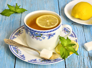 Black tea with lemon and mint.