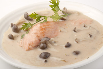 サーモンのクリーム煮