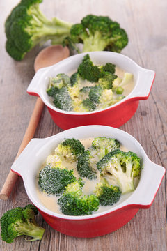 broccoli and sauce