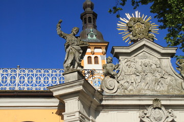 Fototapeta na wymiar Portal der barocken Klosteranlage Neuzelle