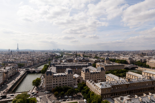 Parispanorama von der Kathedrale Notre Dame