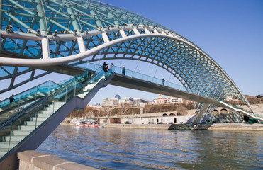 Tbilisi Bridge of Peace - obrazy, fototapety, plakaty