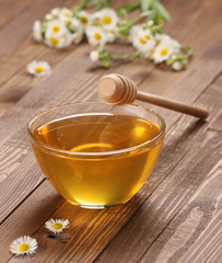 honey in a glass bowl