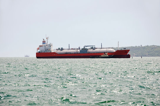 LNG tanker in Kerch