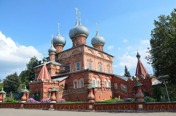 Кострома, церковь Воскресения на Дебре