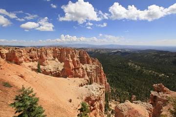 overlook from bryce canyon