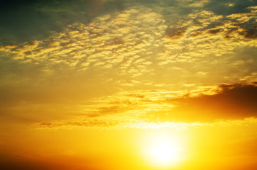 Obraz premium Sky background and water reflection.