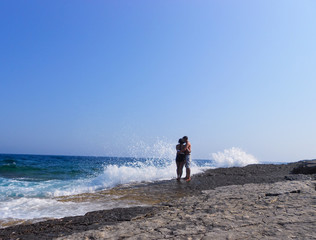 Liebespaar am Strand