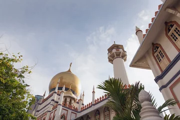Foto op Canvas Masjid Sultan Mosque against Blue Sky in Singapore © jpldesigns