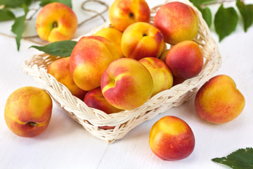 fresh peaches