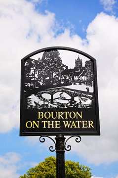 Bourton On The Water sign © Arena Photo UK
