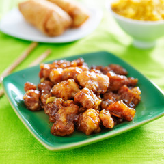 chinese orange chicken in sauce