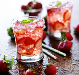 strawberry cocktail with mint