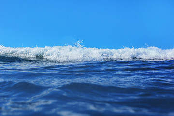 Obraz premium sea wave in a detail