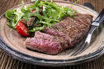 Grillsteak auf Teller