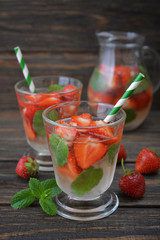 Strawberry mojito