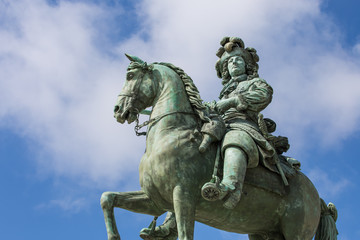 Fototapeta na wymiar Louis XIV Sculpture in Versailles