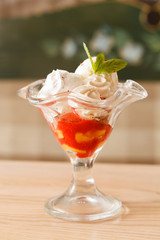 dessert with ice cream