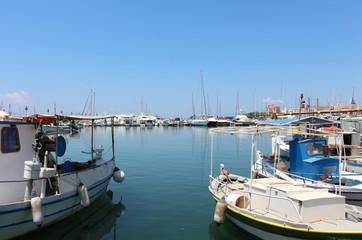 Fototapeta na wymiar Aegina's port, Greece