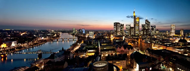 Panorama von Frankfurt am Main © gopixa